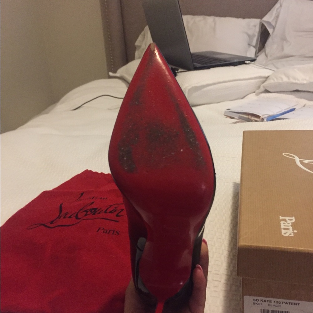 Christian Louboutin So Kate - Picture 6 of 7